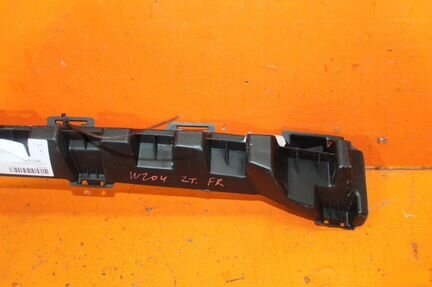 Кронштейн бампера передний Mercedes C-Class W204