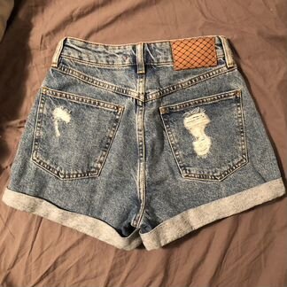 Шорты джинсовые