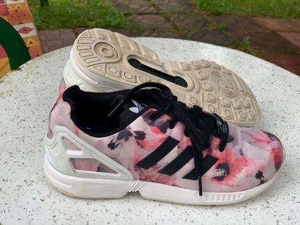 Кроссовки Adidas