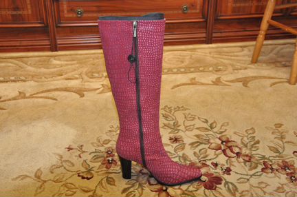 Сапоги женские новые