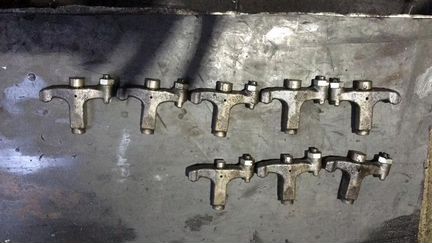 Траверса клапана Исузу 4hk1 8943920023