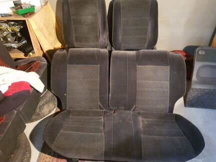 Задние сиденья toyota corolla E100