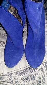 Обувь синяя