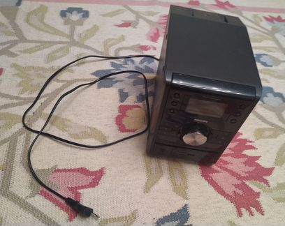 Музыкальный центр Philips MCM395