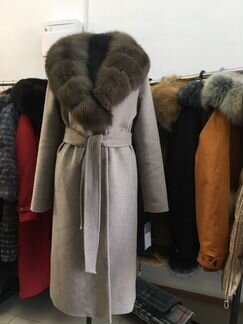 Роскошное зимнее пальто с мехом