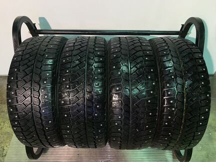 Зимние шины 215/50r17 Viatti