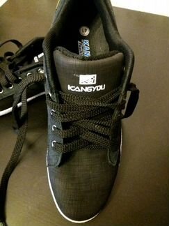 Кроссовки новые Kangyou