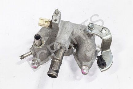 Фланец системы охлаждения Toyota Mark 10