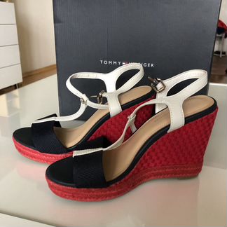 Tommy hilfiger босоножки