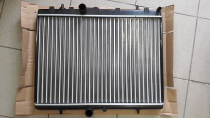 Радиатор Citroen Berlingo C4 C5 Peugeot 308 407