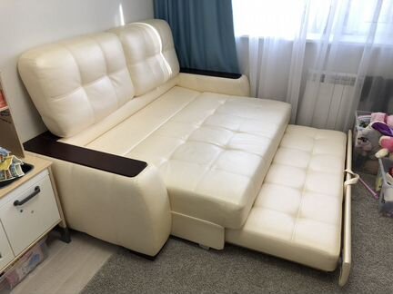 Диван 8 марта Гольф