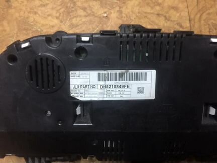 Приборная панель Land Rover 2