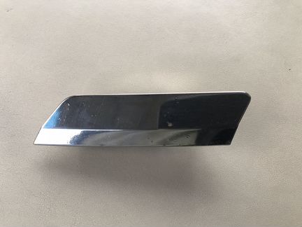 Крышка форсунки омывателя Lexus LS600hl