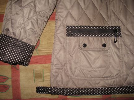 Модная стеганая легкая куртка 