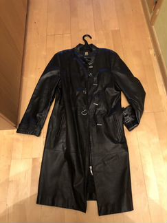 Женское кожаное пальто