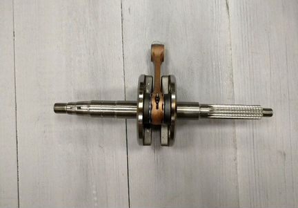 Коленвал Yamaha BWS Axis Aerox для скутера мопеда