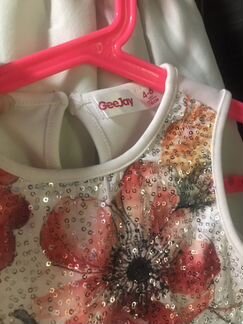 Платье с паетками