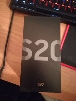 Samsung Galaxy S20 серый 128 гб,запечатанный