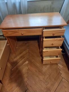 Мебель из натуральной сосны (стенка+стол)