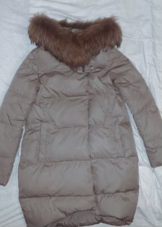 Зимний пуховик с натуральным мехом