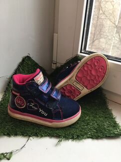 Ботиночки 21 р-р (около 14см по стельке)