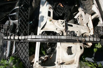 Кронштейн бампера мерседес с 205 Mercedes C 205