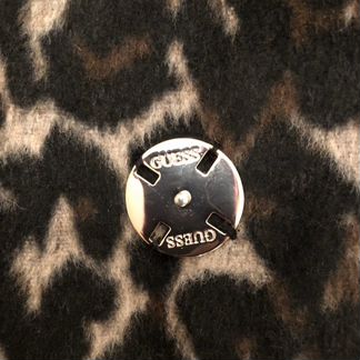 Пальто Guess новое