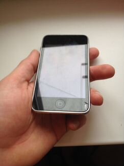 iPod touch 8 Gb модель MC086LL