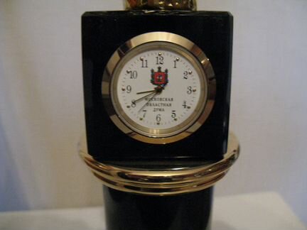 Настольные часы 