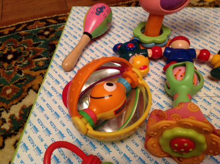 Игрушки для малышей