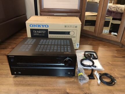 AV ресивер Onkyo TX-NR727