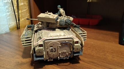Бтр US M3A2 Bradley Багдад 2003 1:32