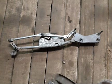 Трапеция стеклоочистителя в сборе ML 164