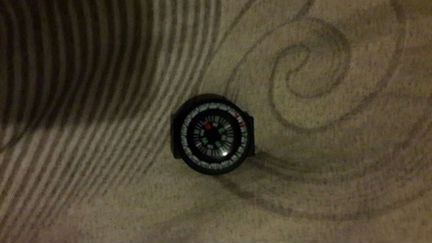 Компас на часы