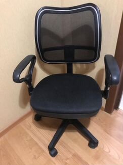 Компьютерное кресло