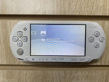 Sony PSP E Street белая, 200 игр, чехол, доставка
