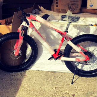 Фэтбайк Красный
