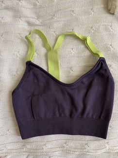 Новые Спортивные топы Adidas