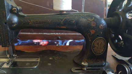 Швейная машина Singer