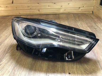Фара Ауди А6Ц7 ксенон