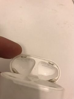 Кейс AirPods