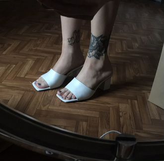 Босоножки zara