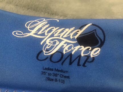 Противоударный желет Liquid force (женский, М) для