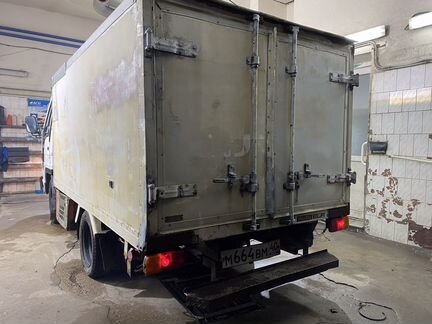 Isuzu elf рефрижератор