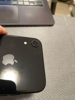 iPhone xr 64gb