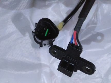 Датчик коленвала mitsubishi galant 8 4g64 2,4л