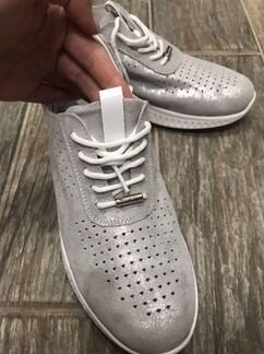 Кроссовки Tervolina