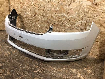 Бампер передний Skoda Rapid