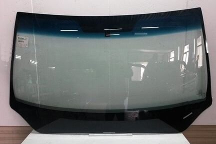 Лобовое стекло Honda Pilot II Хонда Пилот 2