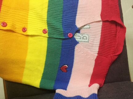 Кардиган свитер на пуговицах цветной в полоску